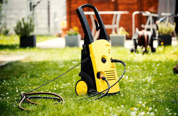Best Sidewalk and Walkway Cleaning  in Ferguson, MO
